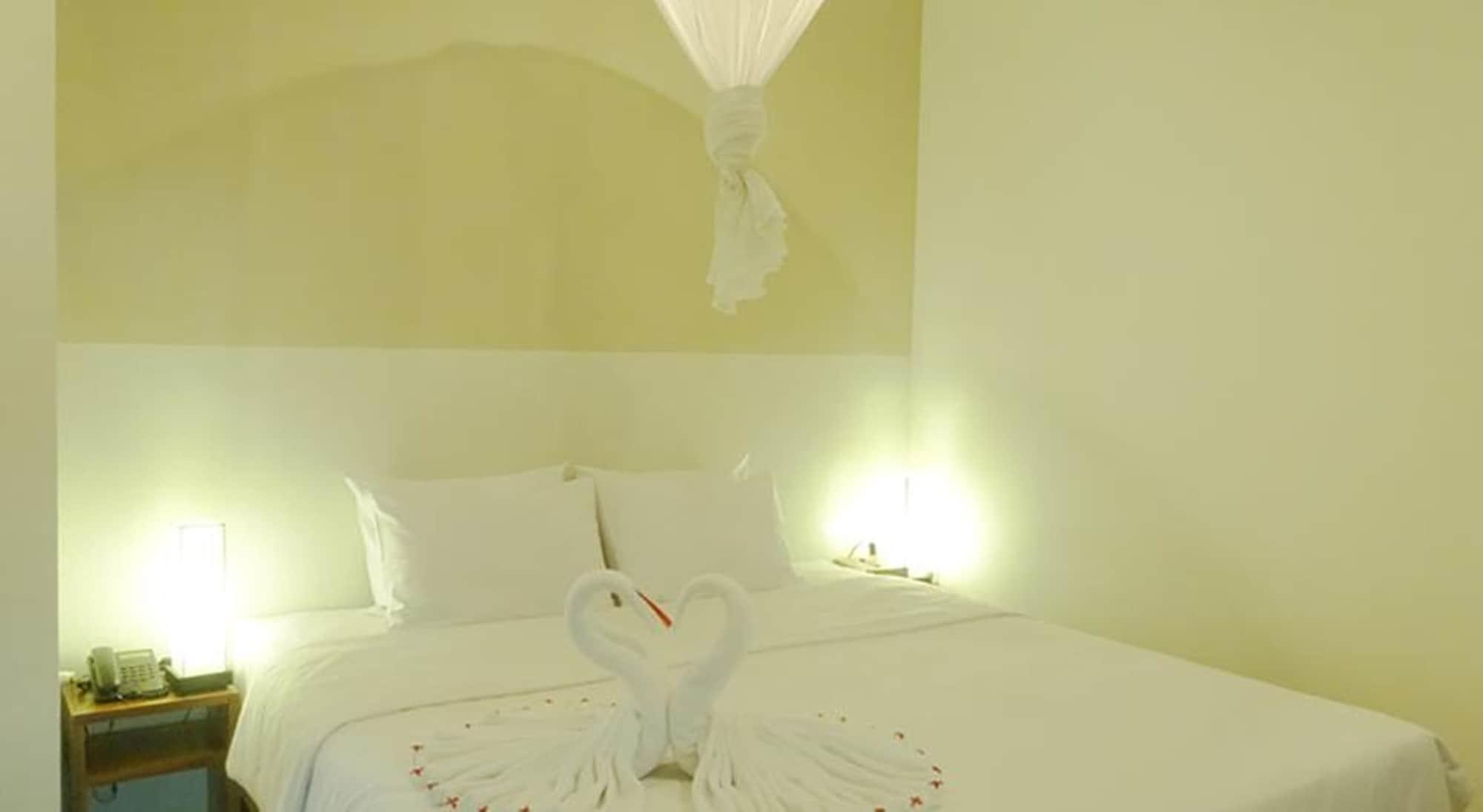 Mekong Riverside Boutique Resort & Spa Cai Be Bagian luar foto