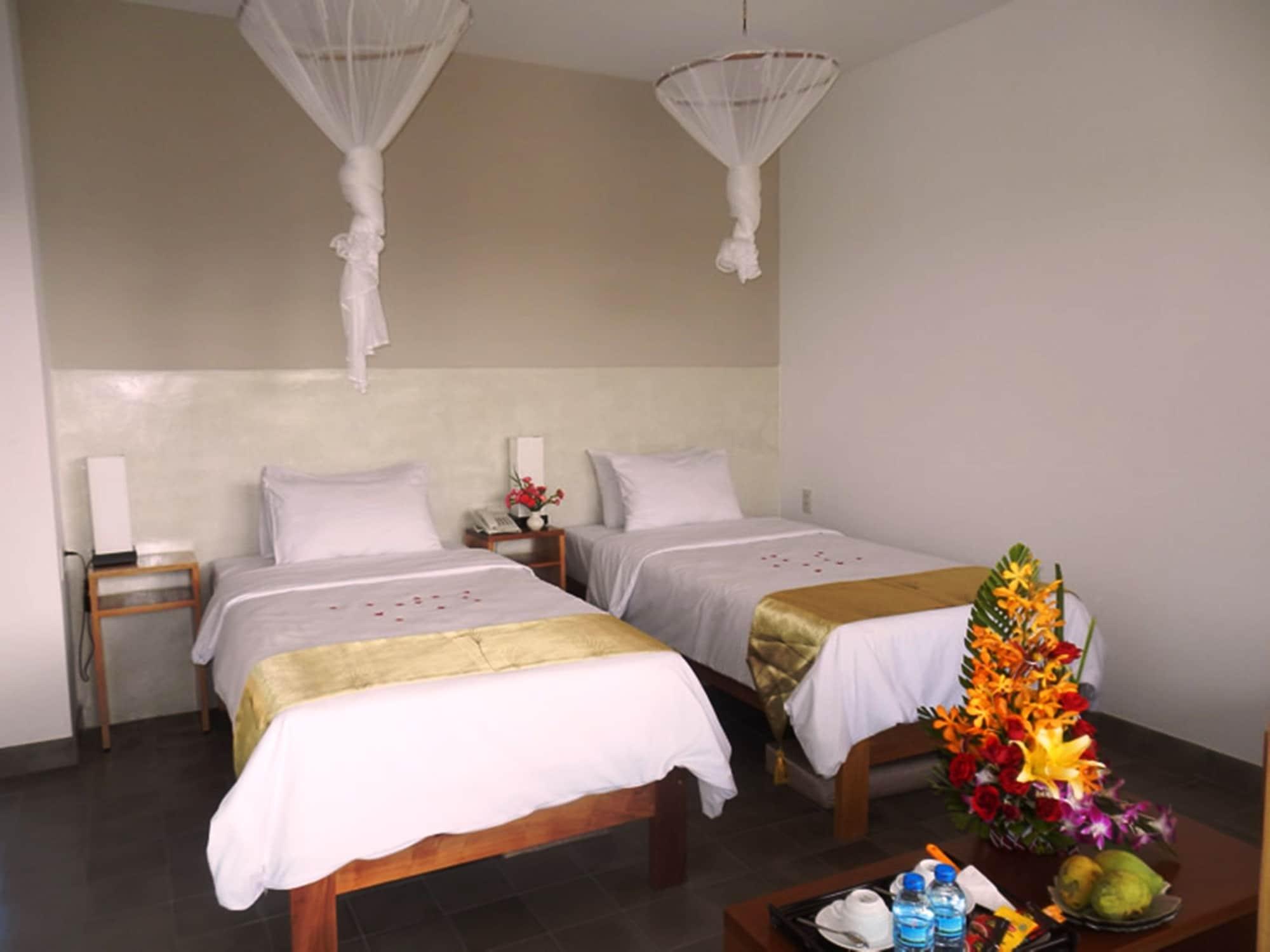 Mekong Riverside Boutique Resort & Spa Cai Be Bagian luar foto