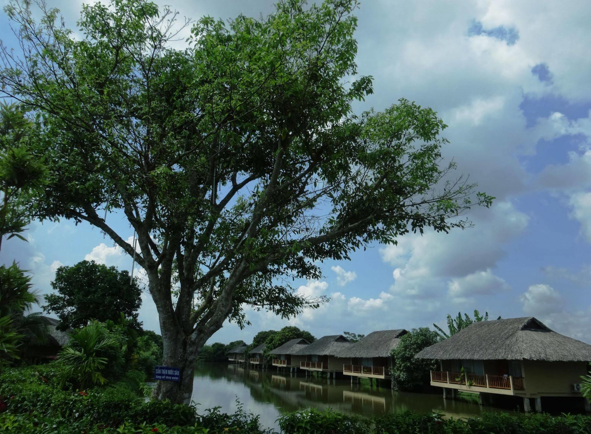 Mekong Riverside Boutique Resort & Spa Cai Be Bagian luar foto