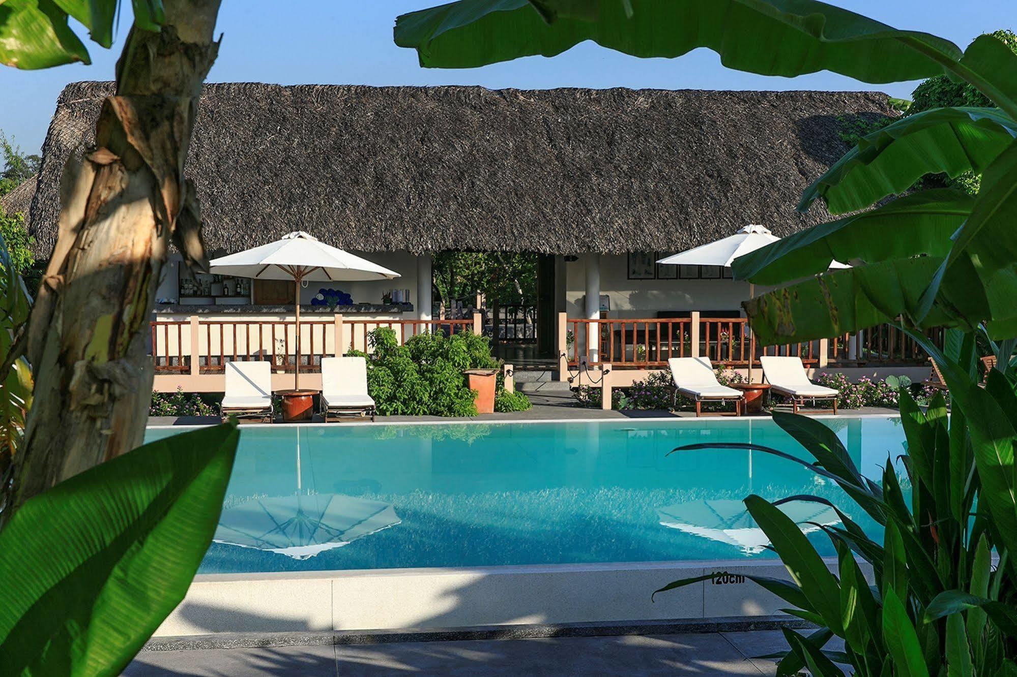 Mekong Riverside Boutique Resort & Spa Cai Be Bagian luar foto